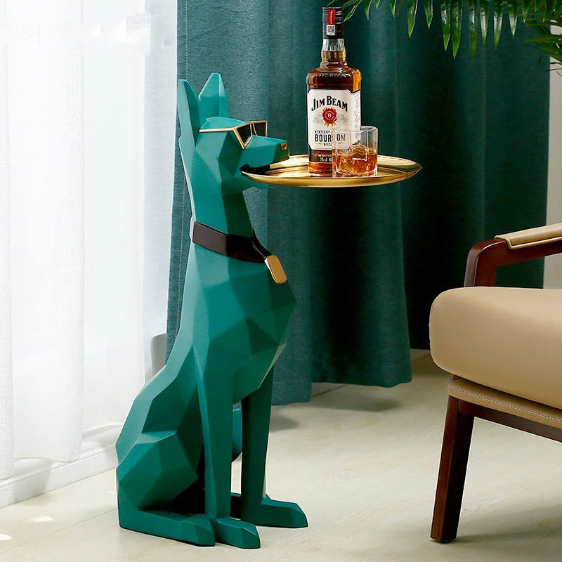 Estátua Doberman, Escultura Doberman, Estátua Decorativa de Cão, Estátua de Resina Doberman, Doberman Decorativo, Escultura de Resina, Ornamento de Resina, Decoração Moderna, Decoração Contemporânea, Estátua de Cachorro, Estátua Doberman Multiuso, Doberman Luxo, Estilo Sofisticado, Peça Decorativa de Doberman, Decoração para Sala, Decoração para Escritório, Estátua para Ambientes Modernos, Decoração de Interiores, Estátua de Cão Elegante, Arte Moderna, Estátua para Hall de Entrada, Presente-Lojas Bratta
