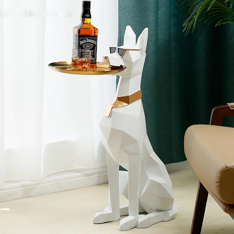 Estátua Doberman, Escultura Doberman, Estátua Decorativa de Cão, Estátua de Resina Doberman, Doberman Decorativo, Escultura de Resina, Ornamento de Resina, Decoração Moderna, Decoração Contemporânea, Estátua de Cachorro, Estátua Doberman Multiuso, Doberman Luxo, Estilo Sofisticado, Peça Decorativa de Doberman, Decoração para Sala, Decoração para Escritório, Estátua para Ambientes Modernos, Decoração de Interiores, Estátua de Cão Elegante, Arte Moderna, Estátua para Hall de Entrada, Presente-Lojas Bratta