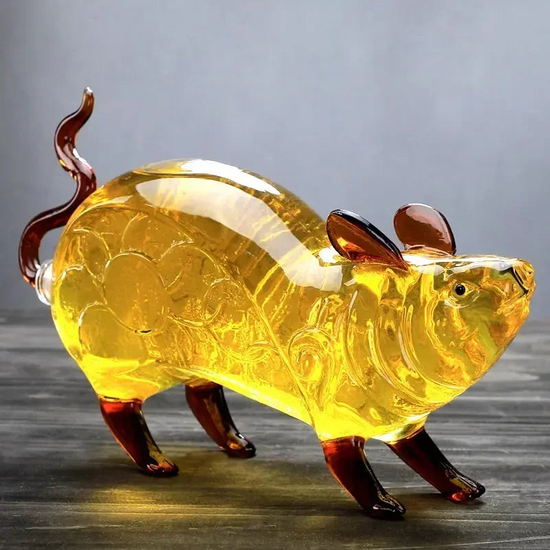 Decantador Em Forma De Rato, Decantador Criativo, Decantador De Vidro, Decanter De Whisky, Decanter Para Licor, Presente Criativo, Presente Masculino, Acessório Para Bar, Decoração Para Bar, Vidro Borossilicato, Decanter Divertido, Decanter Animal, Bar Com Estilo, Presente Sofisticado, Decoração Moderna, Peça De Design, Decanter Estiloso, Presente Original, Decanter Diferente, Decanter Bratta, Lojas Bratta