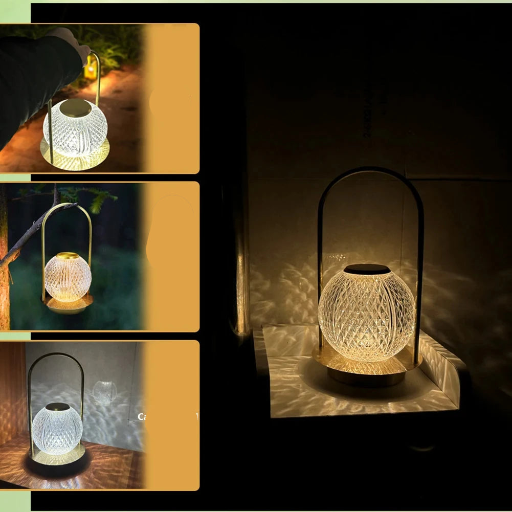 Luminária Crystal Touch, Luminária de Mesa LED, Luminária com Toque, Luminária Recarregável USB, Luminária Acrílico e Cristal, Luminária Decorativa, Luminária de Cabeceira, Luz LED Portátil, Iluminação com Estilo, Luminária com Sensor, Luz Quente e Fria, Luminária com Moldura Dourada, Presente Sofisticado, Luminária para Quarto e Sala, Luminária Moderna e Elegante, Lojas Bratta