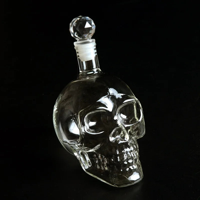 Criativo crânio cabeça decantador garrafa de cristal vodka garrafa de vinho dispensador de vidro de vinho cerveja, Decantador Em Forma De Crânio, Decantador De Cristal, Decantador Criativo, Decantador Moderno, Decantador Para Whisky, Decantador Para Vodka, Decoração Para Bar, Presente Irreverente, Presente Criativo, Presente Para Colecionador, Cristal Decorativo, Vidro Resistente, Vidro Sustentável, Estilo Arrojado, Design Ousado, Decantador Bratta, Arte Em Vidro, Peça Decorativa, Lojas Bratta