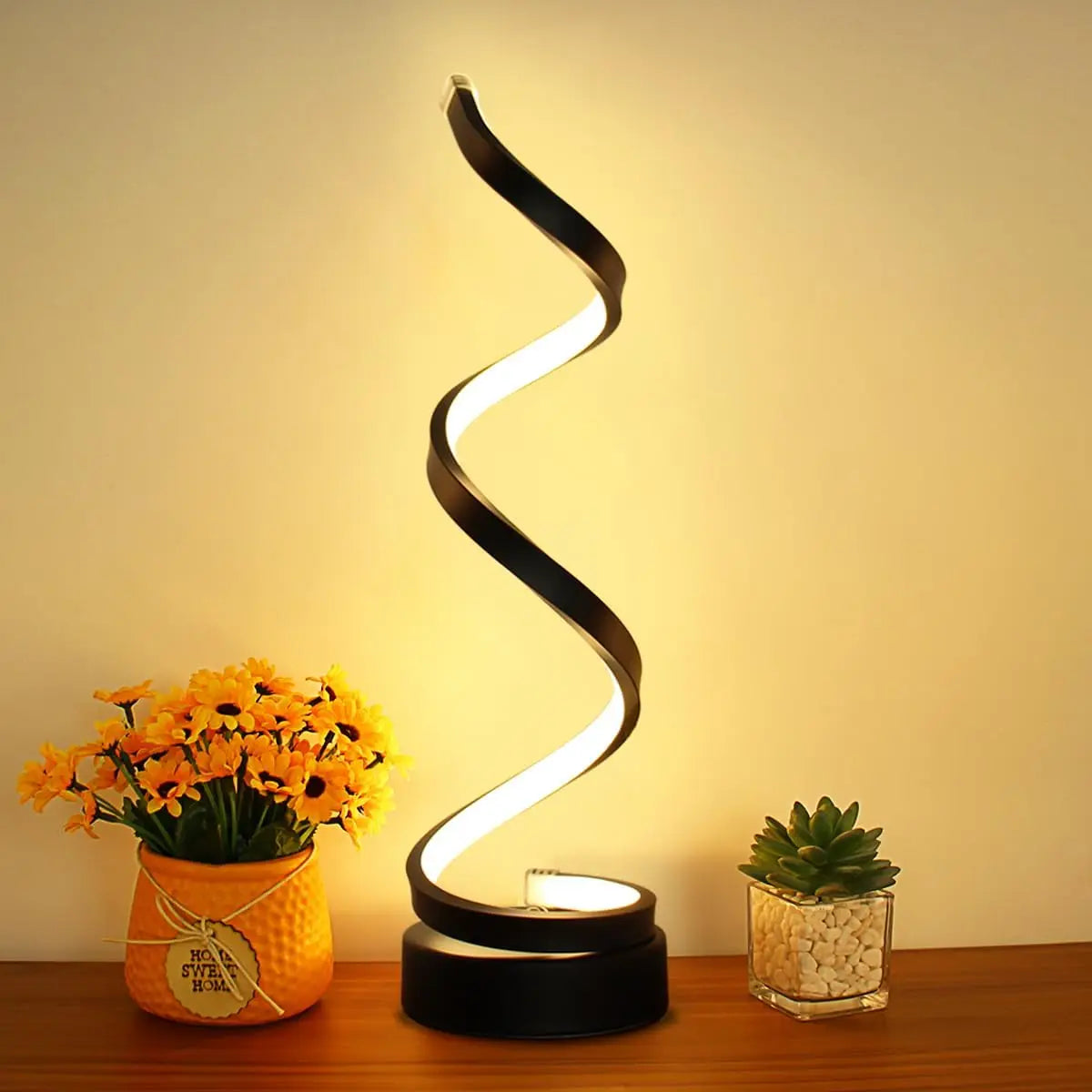 Luminária De Mesa Em Espiral, Luminária Regulável LED, Luminária Moderna Para Escritório, Luminária Com Design Contemporâneo, Luz Decorativa Para Sala, Iluminação De Mesa Sofisticada, Luminária Espiral De Luxo, Luz Regulável Para Mesa, Luminária Criativa Com LED, Luminária Para Ambientes Elegantes, Luminária Artística De Mesa, Iluminação Com Estilo Escultural, Luminária Com Intensidade Ajustável, Luminária De Design Em Espiral – Lojas Bratta