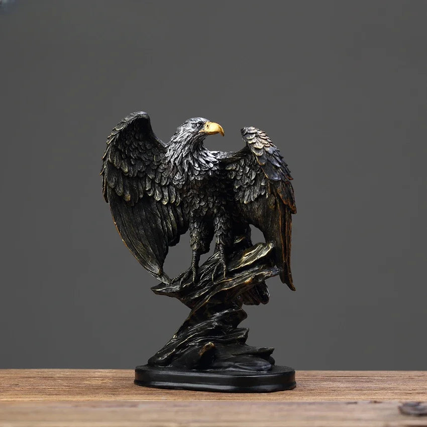 Estátua de águia de resina, ornamento, decoração de casa, escritório, símbolo de riqueza, Águia Rocha Estátua Decorativa, Símbolo Poder, Presente Elegante, Ornamento de Estátua de Águia, Estátua Águia, Estátua Decorativa de Águia, Estátua de Resina de Águia, Escultura de Resina de Águia, Enfeite Ornamental de Águia, Decoração Resina, Arte Decorativa., Lojas Bratta