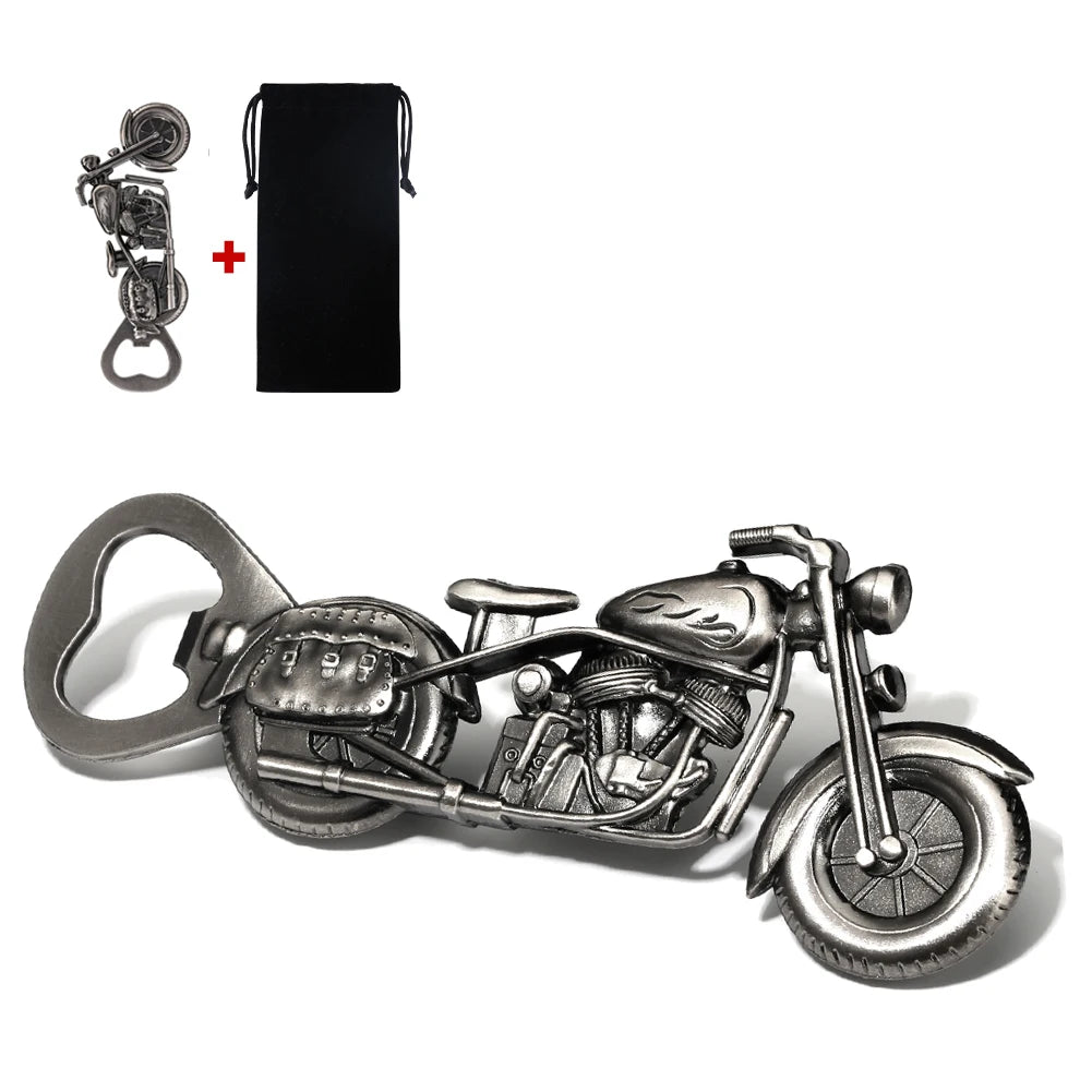 Abridor de Garrafa, Abridor Motocicleta, Abridor Criativo, Abridor de Metal, Estilo Vintage, Abridor Portátil, Presente Masculino, Acessório de Bar, Presente para Motociclista, Brinde Estiloso, Abridor com Design, Abridor Decorativo, Abridor com Estilo, Abridor de Bolso, Abridor Colecionável, Abridor Compacto, Abridor de Liga de Zinco, Produto Criativo, Abridor para Presentear, Lojas Bratta