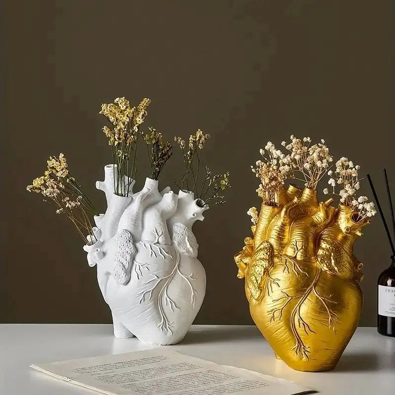 Vaso de resina em forma de coração, disponível em 4 cores (preto, branco, vermelho, dourado), ideal para arranjos florais e decoração de interiores, vaso decorativo para casa, quarto, escritório, estudo, peça moderna e criativa, Vaso Coração Bratta