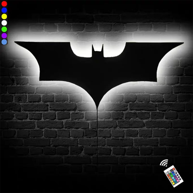 Luminária De Parede LED, Luminária Com Controle Remoto, Luminária Decorativa LED, Luminária Estilo Batman, Luminária Moderna De Parede, Luminária Criativa Para Quarto, Luminária Artística De Parede, Luminária De Parede Para Sala, Luminária Para Bar E Sala De Estar, Luminária De Parede Bratta, Luminária LED De Parede Interna, Luminária De Parede Criativa, Luminária Geek Para Parede, Iluminação Moderna De Parede, Arandela LED Com Controle, Iluminação Estilo Pop Art, Luminária Design Contemporâneo-Lojas Bratta