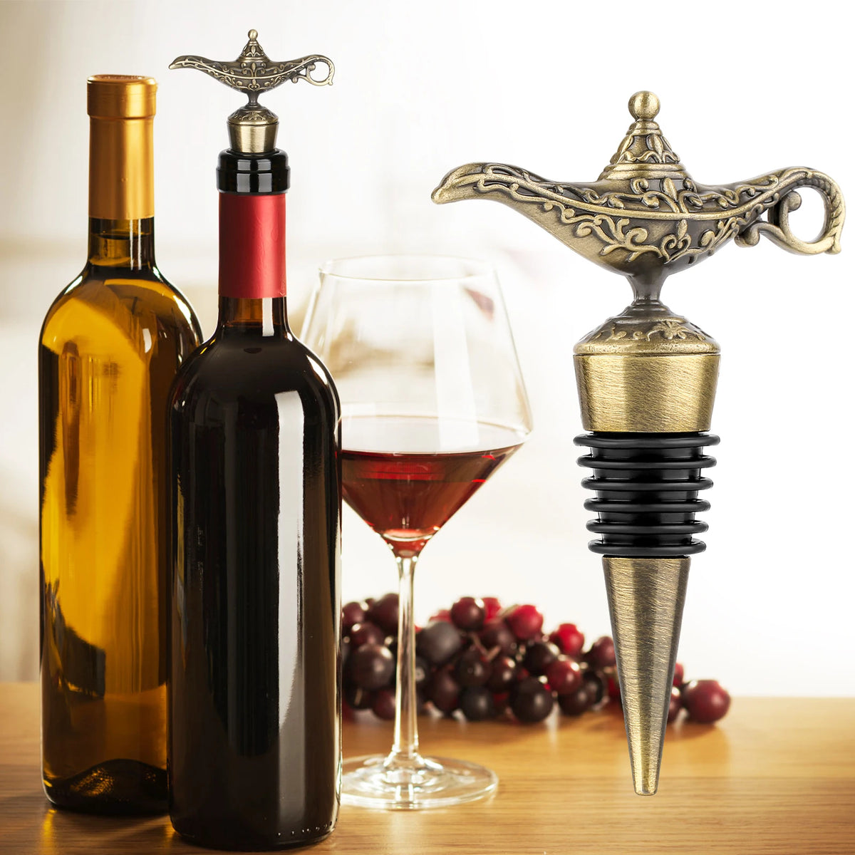 Rolha de Vinho, Rolha Aladdin, Rolha Lâmpada Mágica, Tampa Decorativa, Vedação a Vácuo, Acessório para Vinho, Presente Criativo, Rolha de Bronze, Estilo Encantado, Brinde com Charme, Item de Bar, Produto Sofisticado, Design Inspirado em Conto de Fadas, Liga de Zinco e Silicone, Presente Inusitado, Detalhe na Mesa, Brinde Temático, Magia na Decoração, Rolha com Estilo, Lojas Bratta