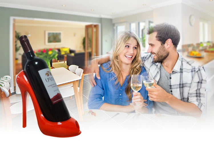 Criativo sapatos de salto alto rack de vinho casa sala de estar decorações de mesa ornamentos para enviar amigos presentes decoração da sala de estar, Porta-Vinhos Em Forma de Salto Alto, Suporte Criativo Para Vinho, Porta-Garrafa Fashion, Decoração De Bar Feminina, Porta-Vinho Bratta, Design Elegante Em Metal, Decoração Charmosa de Bar, Acessório Com Design Único, Porta-Garrafa Estiloso- Bratta