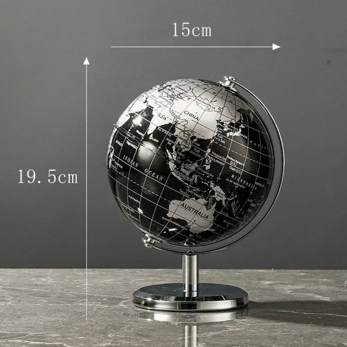 Globo Rotativo, Globo Decorativo, Globo Terrestre Mapa Mundi, Globo Terrestre Giratório Preto, Globo Terrestre Giratório Dourado, Globo Terrestre Giratório, Globo Terrestre Decorativo Base Metálica Preto e Dourado, Globo Terrestre Decorativo Base Metálica Preto e Dourado, Globo Terrestre Decorativo Base Metálica, Globo Mundi , Globo Mundial, Decorativo Moderno, Globo Mundi de Metal Dourado e Preto, Geografia, Decoração Moderna-Lojas Bratta