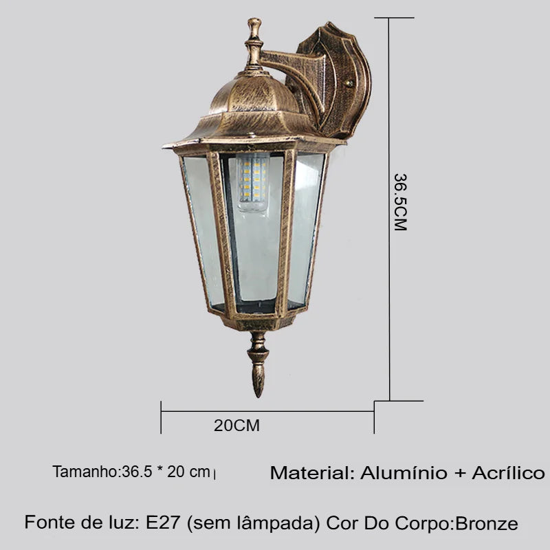 Luminária de Parede Retrô, Luminária Externa Clássica, Luminária para Jardim, Luminária para Varanda, Luminária para Pátio, Iluminação para Áreas Externas, Luminária Estilo Retrô para Exterior, Luminária com Design Clássico, Luminária Sofisticada para Jardim, Iluminação Retrô Externa, Luminária de Parede para Área Externa, Luminária Elegante para Varanda, Luminária Vintage de Parede, Iluminação Decorativa Externa, Luminária Bratta para Jardim, Luminária Externa com Estilo Europeu Clássico — Lojas Bratta