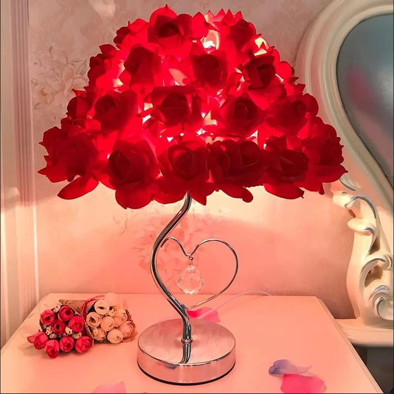 Luminária De Mesa Europeia, Flor De Rosa, Luz Noturna LED, Lâmpadas De Cabeceira, Decoração Para Festa De Casamento, Atmosfera, Luzes Noturnas, Iluminação Para Dormir, Luminária De Rosa, Decoração Romântica, Lâmpada LED, Decoração Para Casa, Iluminação De Cabeceira, Luminária De Parede Arandela, Luminária De Parede Retrô Estilo Europeu, Luminária De Mesa Retrô, Luz De LED De Mesa Retrô, Luminária De Mesa Minimalista Retrô, Candeeiro De Mesa Retrô, Abajur Retrô De Chão – Lojas Bratta