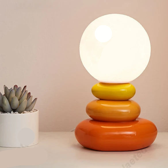 Luminária de Mesa de Pedra Colorida, Luminária de Cabeceira Para Quarto, Luminária Criativa Nórdica em Formato de Pedras Empilhadas Para Sala de Estar, Luminária Moderna com Base em Pedra, Luminária Escandinava Para Ambientes Sofisticados, Luminária Decorativa de Pedra Natural, Luminária Para Sala Contemporânea, Luminária Com Estilo Nórdico Criativo, Luminária De Mesa Para Decoração Elegante, Luz Decorativa em Pedra Esculpida, Abajur de Pedra Nórdico, Iluminação Criativa Para Sala-Lojas Bratta