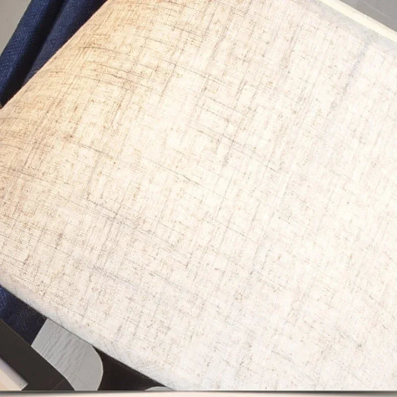 Luminária de Mesa Minimalista, Luminária Nordic, Luminária Estilo Escandinavo, Luminária de Mesa Moderna, Luminária para Quarto, Luminária para Sala, Luminária para Escritório, Luminária com Design Retrô, Luminária de Mesa Elegante, Luminária Bratta, Luminária de Mesa Funcional, Iluminação Minimalista, Luminária com Estilo Moderno, Luminária de Mesa Contemporânea, Luminária Decorativa Nordic, Iluminação Estilo Nórdico, Luminária Clean Design, Peça de Iluminação Moderna, Luminária de Mesa-Lojas Bratta