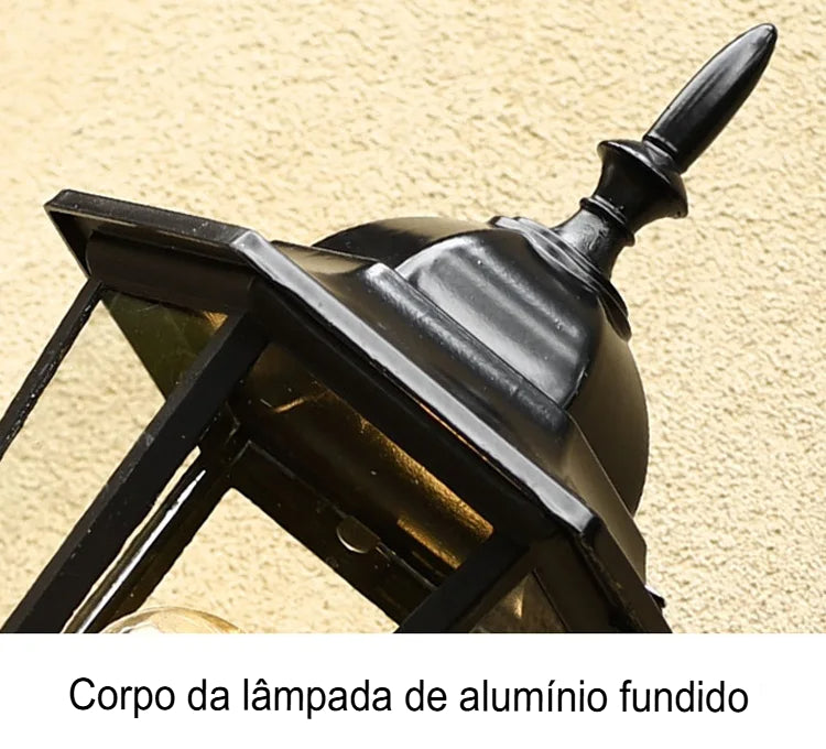Luminária de Parede Retrô, Luminária Externa Clássica, Luminária para Jardim, Luminária para Varanda, Luminária para Pátio, Iluminação para Áreas Externas, Luminária Estilo Retrô para Exterior, Luminária com Design Clássico, Luminária Sofisticada para Jardim, Iluminação Retrô Externa, Luminária de Parede para Área Externa, Luminária Elegante para Varanda, Luminária Vintage de Parede, Iluminação Decorativa Externa, Luminária Bratta para Jardim, Luminária Externa com Estilo Europeu Clássico — Lojas Bratta