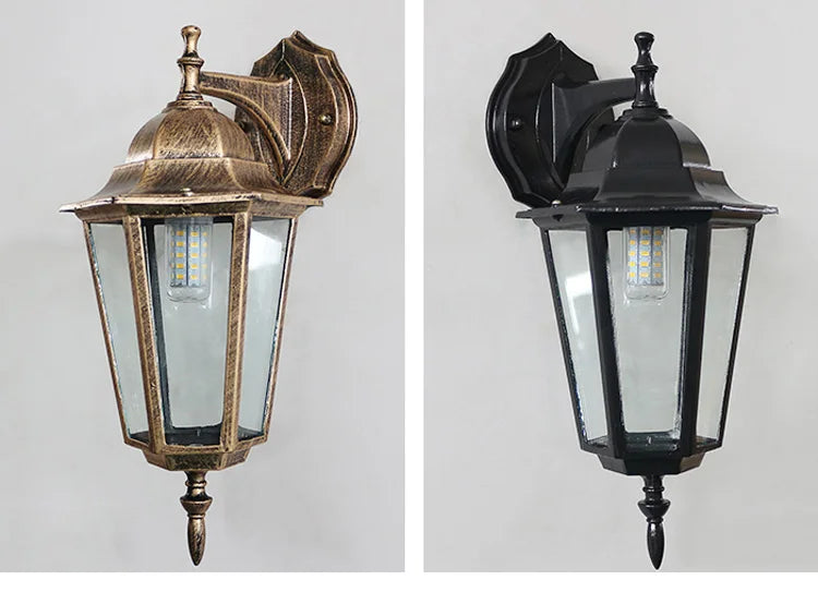 Luminária de Parede Retrô, Luminária Externa Clássica, Luminária para Jardim, Luminária para Varanda, Luminária para Pátio, Iluminação para Áreas Externas, Luminária Estilo Retrô para Exterior, Luminária com Design Clássico, Luminária Sofisticada para Jardim, Iluminação Retrô Externa, Luminária de Parede para Área Externa, Luminária Elegante para Varanda, Luminária Vintage de Parede, Iluminação Decorativa Externa, Luminária Bratta para Jardim, Luminária Externa com Estilo Europeu Clássico — Lojas Bratta