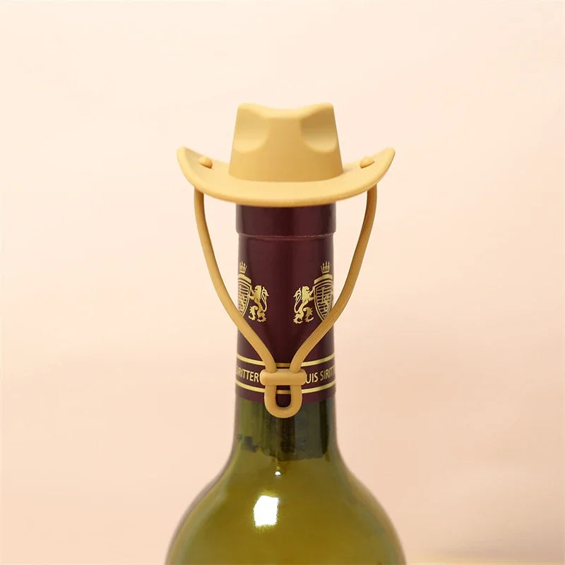 Chapéu de cowboy de silicone criativo cortiça de vinho champanhe garrafa de cerveja rolha bebida à prova de vazamento, Rolha de Garrafa, Estilo Cowboy, Rolha Criativa, Acessório para Vinho, Presente Divertido, Vedação de Garrafa, Silicone Alimentar, Design Chapéu Cowboy, Acessório para Bar, Preserva Bebidas, Vedação Hermética, Ideal para Festas, Uso Doméstico, Rolha Decorativa, Cervejeiro Caseiro, Vinho Fresco por Mais Tempo, Presente Original, Garrafa com Estilo, Fácil de Limpar, Lojas Bratta