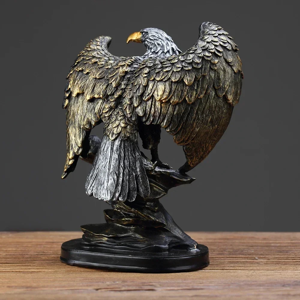 Estátua de águia de resina, ornamento, decoração de casa, escritório, símbolo de riqueza, Águia Rocha Estátua Decorativa, Símbolo Poder, Presente Elegante, Ornamento de Estátua de Águia, Estátua Águia, Estátua Decorativa de Águia, Estátua de Resina de Águia, Escultura de Resina de Águia, Enfeite Ornamental de Águia, Decoração Resina, Arte Decorativa., Lojas Bratta