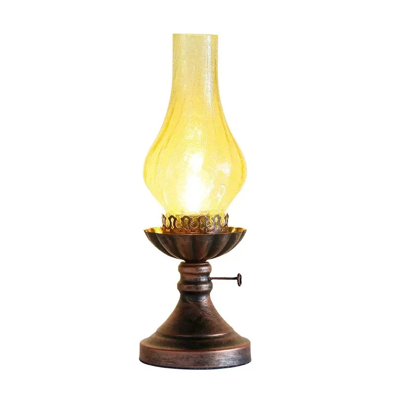 Luminária de Mesa Vintage, Lâmpada Vintage de Mesa, Candeeiro Estilo Retrô, Luminária de Mesa com Estilo Clássico, Luminária Decorativa Retrô, Luminária Bratta de Mesa, Luminária de Mesa para Quarto, Luminária de Mesa Sofisticada, Luminária com Charme Retrô, Candeeiro Clássico de Mesa, Luminária para Decoração Aconchegante, Luminária de Mesa com Design Vintage, Luminária Estilo Candeeiro, Luminária Clássica para Sala de Estar, Luminária Retrô para Escritório, Luminária de Mesa Romântica — Lojas Bratta