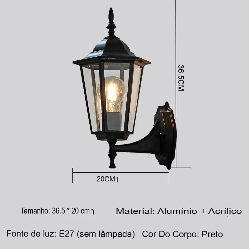 Luminária de Parede Retrô, Luminária Externa Clássica, Luminária para Jardim, Luminária para Varanda, Luminária para Pátio, Iluminação para Áreas Externas, Luminária Estilo Retrô para Exterior, Luminária com Design Clássico, Luminária Sofisticada para Jardim, Iluminação Retrô Externa, Luminária de Parede para Área Externa, Luminária Elegante para Varanda, Luminária Vintage de Parede, Iluminação Decorativa Externa, Luminária Bratta para Jardim, Luminária Externa com Estilo Europeu Clássico — Lojas Bratta